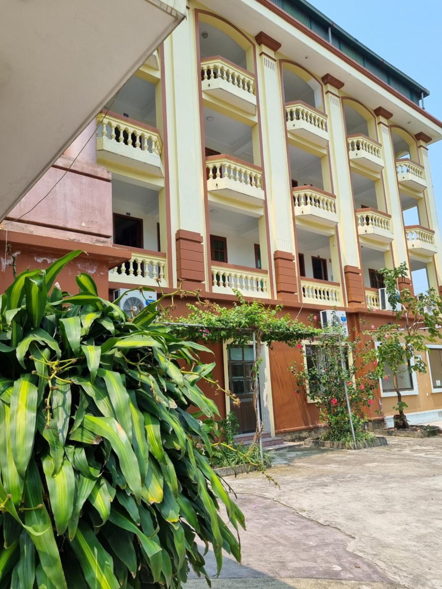Khach San Vien Dong Hotel Cửa Lô Bagian luar foto